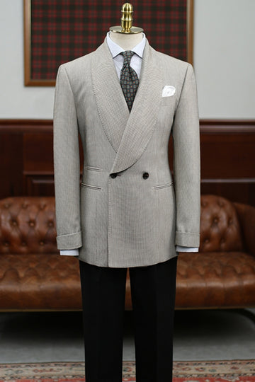 Elegant Wide Shawl Lapel Double Breasted Gray Suit with Black Pants