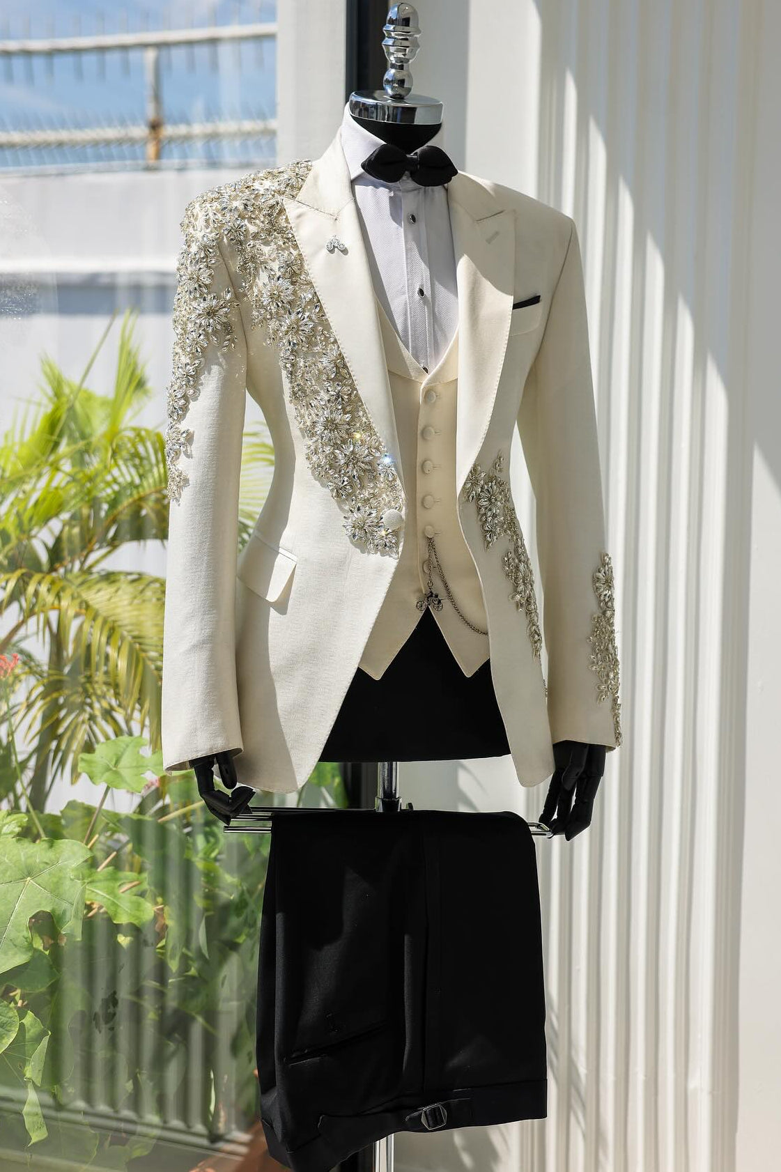 Luxurious Silver Crystals 3 Piece Cream White Wedding Tuxedo Groom Suits