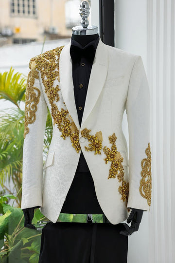 Elaborate White Jacquard Gold Beadings Crystals Wedding Suit for Groom