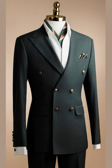 Dark Green Double Breasted Close Fitting Peak Lapel Prom Suits