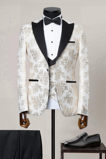Glamorous Off White Peaked Lapel Jacquard Prom Suits
