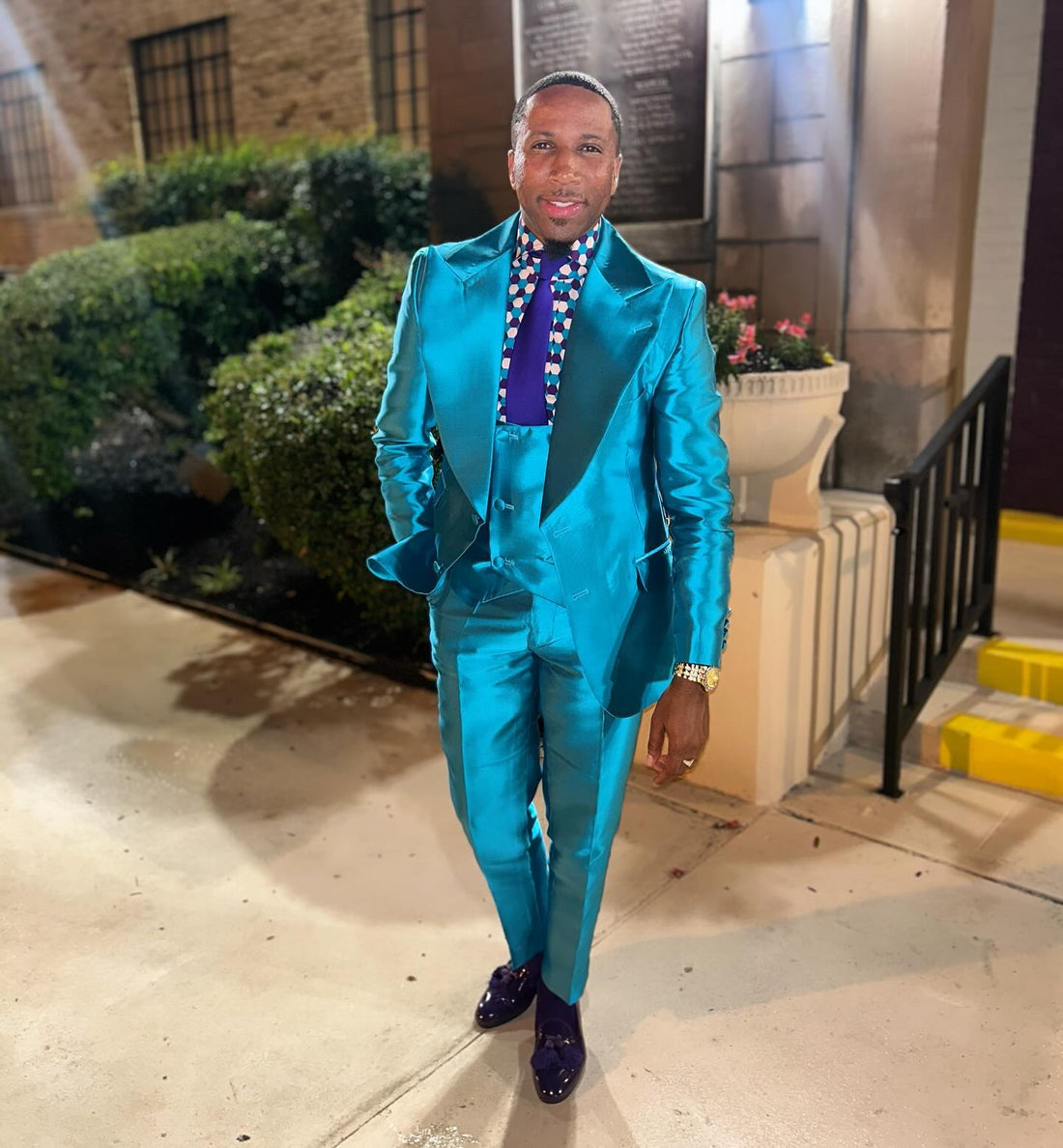 Bling Blue 3 Pieces Peak Lapel Best Fitted Prom Men Suit