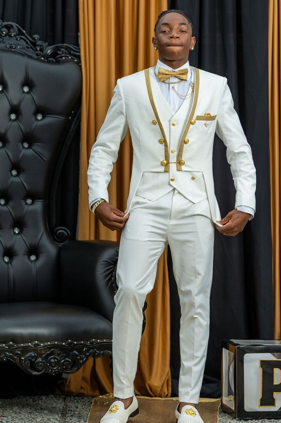 Retro 3 Piece White Prom Suit Wedding Tuxedo with Gold Seam Edge Buttons