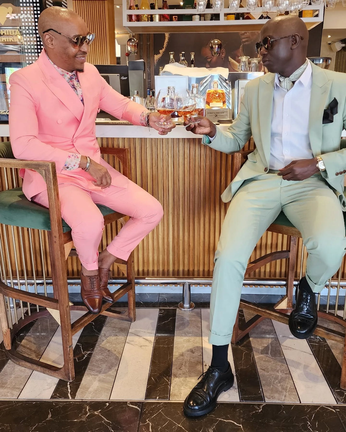 Chic Pink Double Breasted Bespoke Peak Lapel Prom Men Suit