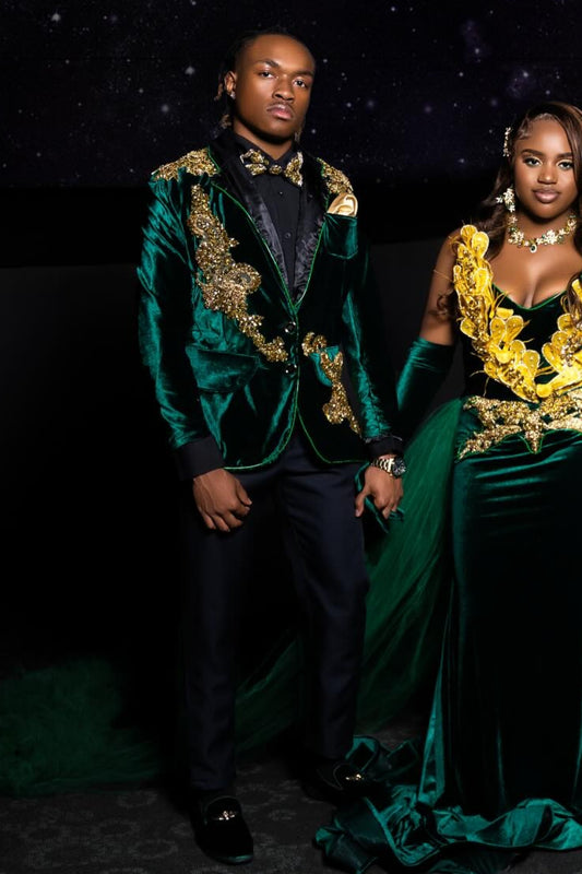 Modern Dark Green Velvet Gold Beadings Men's Prom Suit with Black Lapel