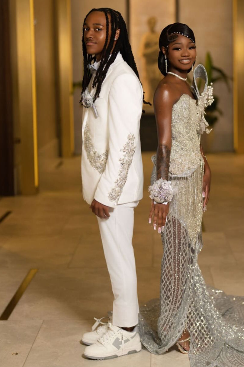 Pure White 2 Piece Silver Beading Appliqué Fashion Prom Suit
