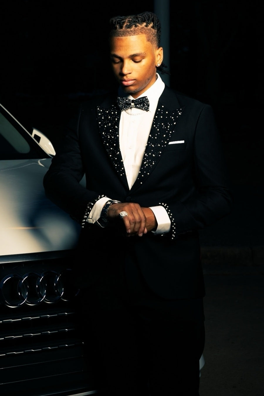 Special Design Beaded Lapel Cuff 2 Piece Black Popular Prom Suit