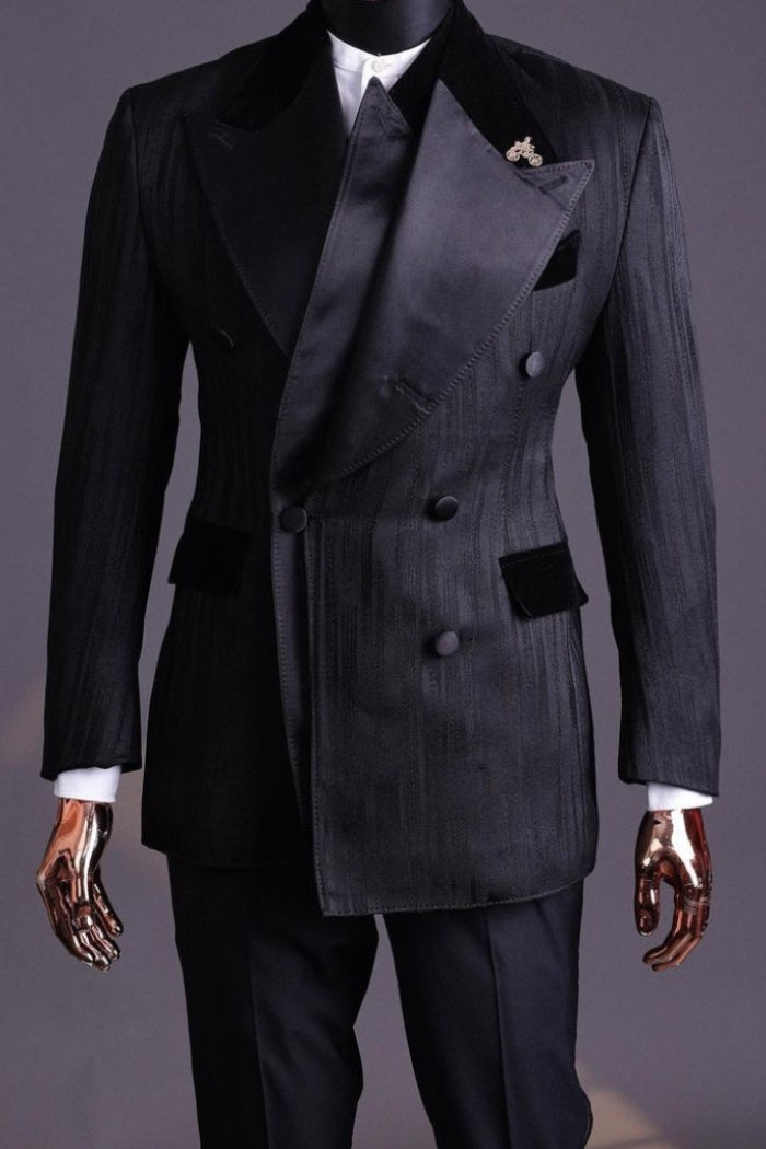 Well-fitted Double Breasted Two-layer Wide Lapel Black Business Suit