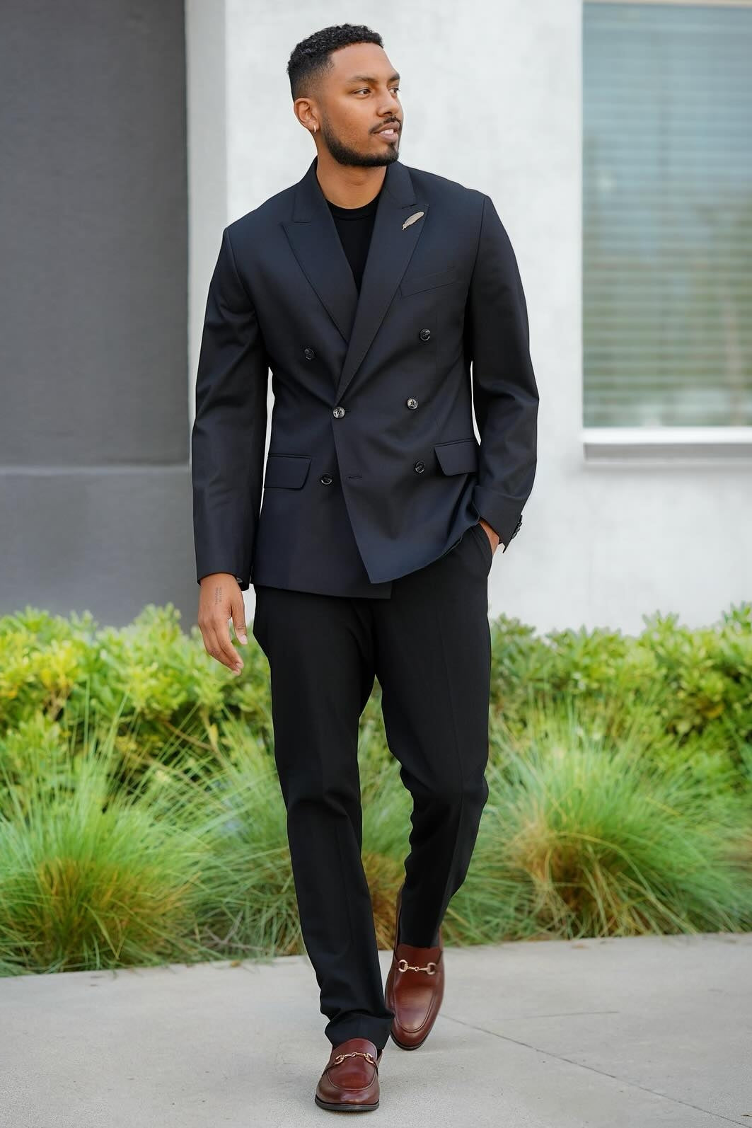 Chic Black Double Breasted Close Fitting Prom Men Suit