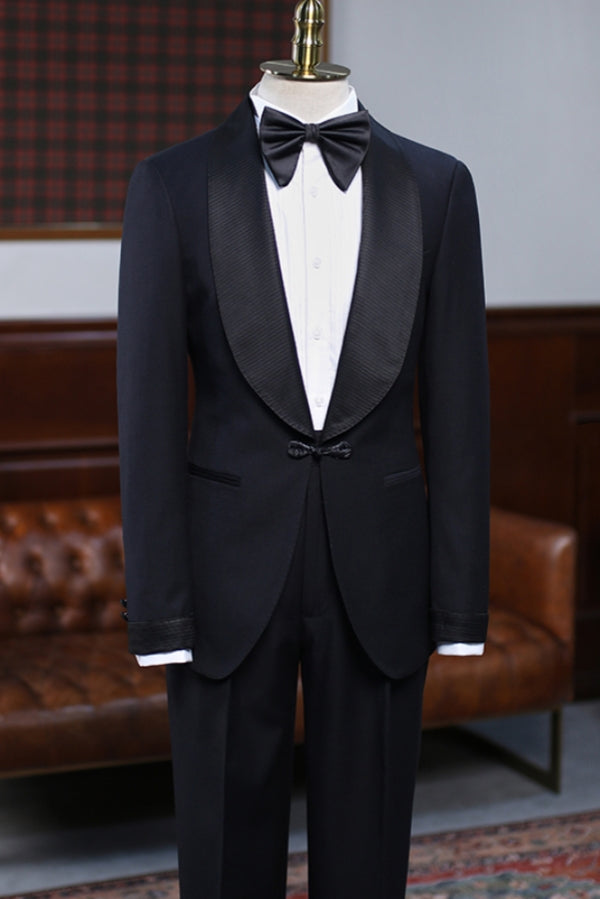 Classic Satin Shawl Lapel Black Wedding Suit with Knot Buckle