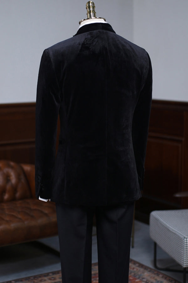 Elegant Black Velvet Shawl Lapel Wedding Suit for Groom