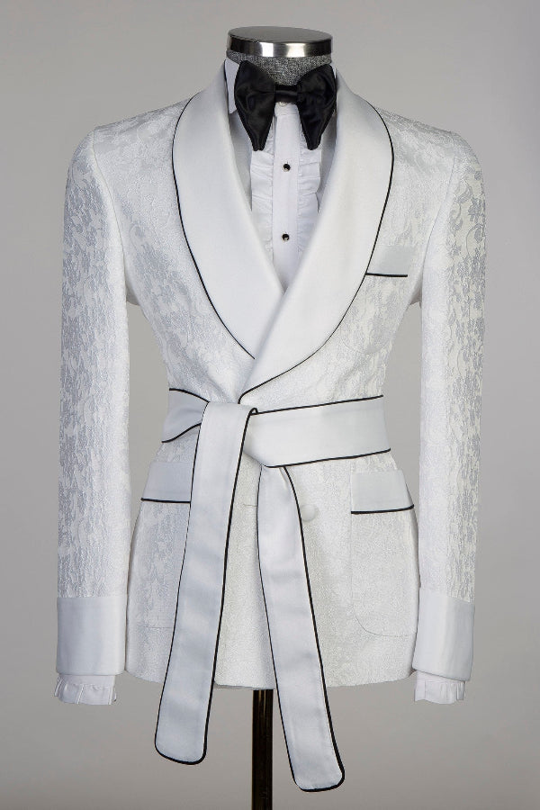 Chic White Jacquard Shawl Lapel Wedding Groom Suit with Belt