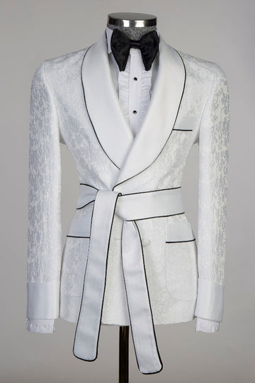 Chic White Jacquard Shawl Lapel Wedding Groom Suit with Belt