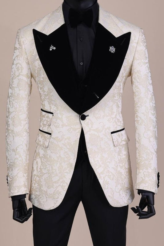 Luxurious Ivory Jacquard Wedding Tuxedo Black Velvet Lapel Prom Suit