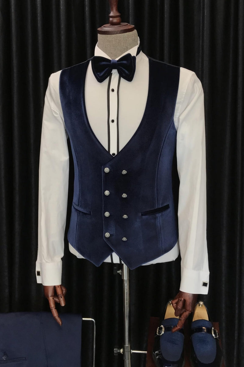 Luxury White Jacquard 3 Piece Velvet Wedding Groom Suit with Chain Buckle