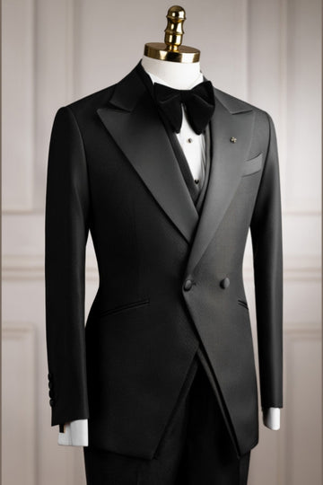 Chic Black 3-Pieces Peaked Lapel Double Breasted Men Suits