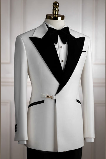 Stylish White Big and Tall Peaked Lapel Wedding Suit
