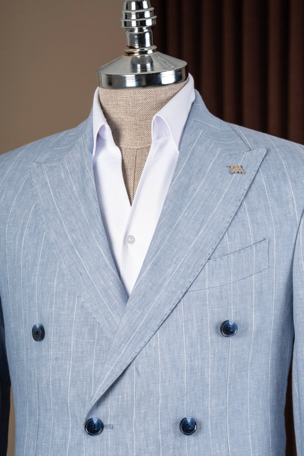 Light Blue Striped Double Breasted 2 Flap Pockets Men Suit
