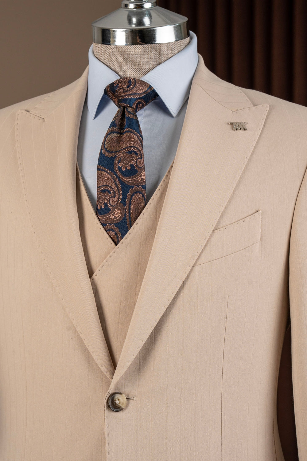 Modern Chic Striped 3-Pieces Bespoke Men Suits