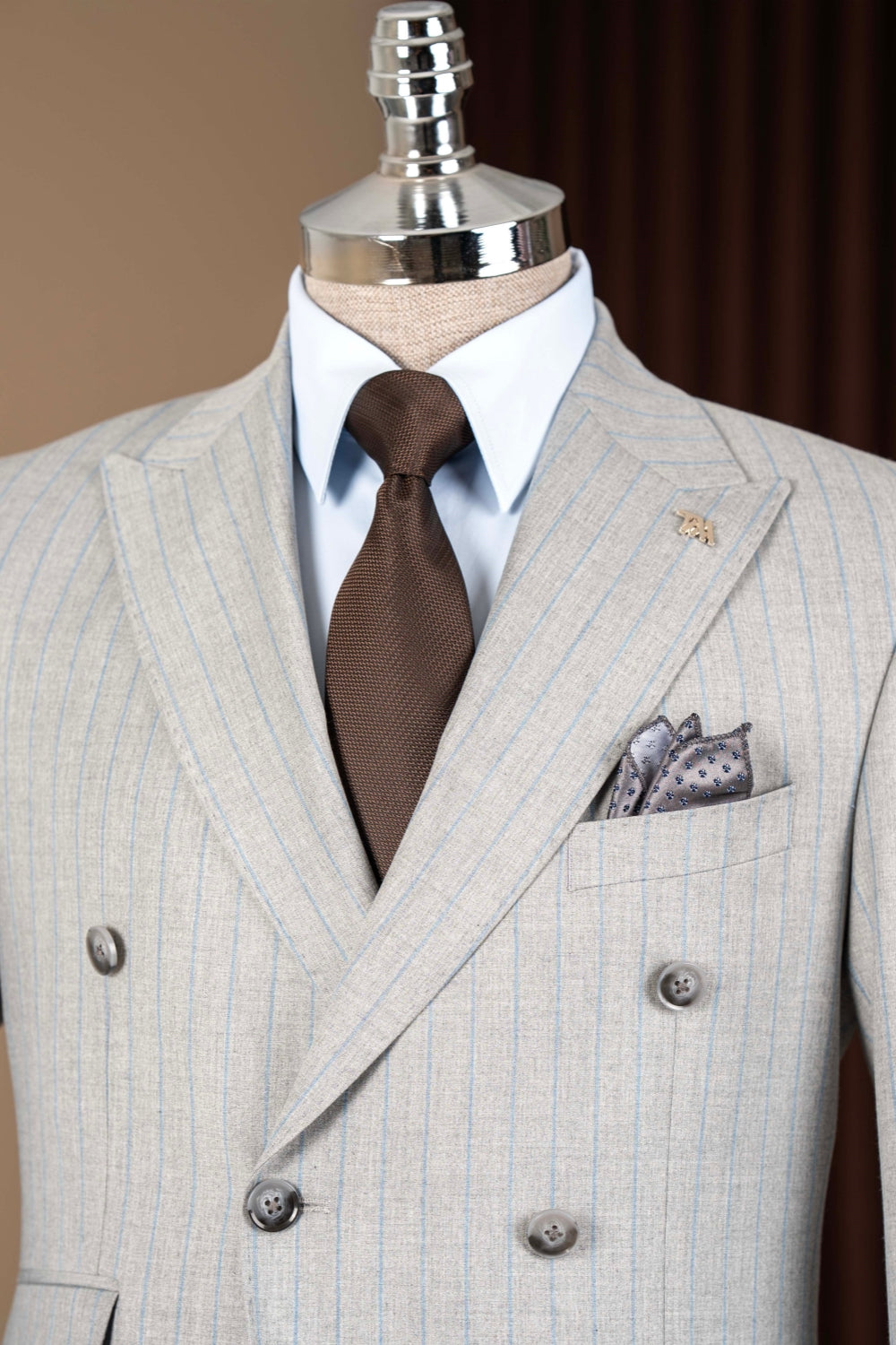 Fashion Gray Pinstripe Double Breasted Men Suit