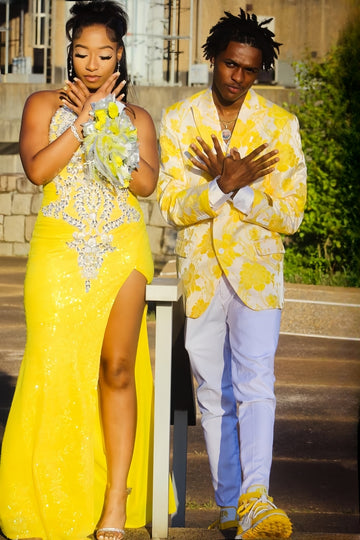 Hot Yellow Peaked Lapel Two Piece Prom Men Suits