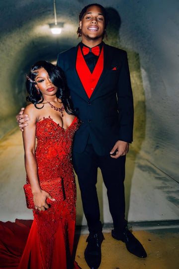 Classic Black 3-Pieces Big and Tall Prom Suits with Red Vest