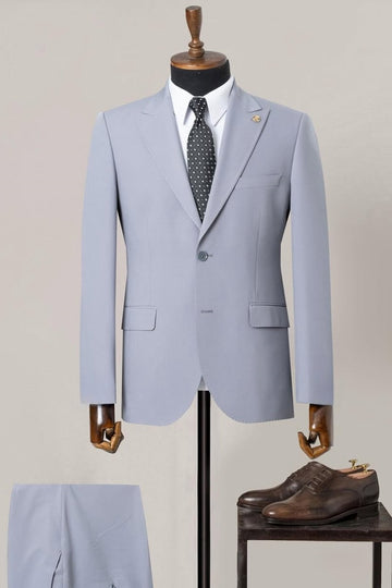 Pale Dust Blue Two Buttons Peak Lapel Men's Business Suit