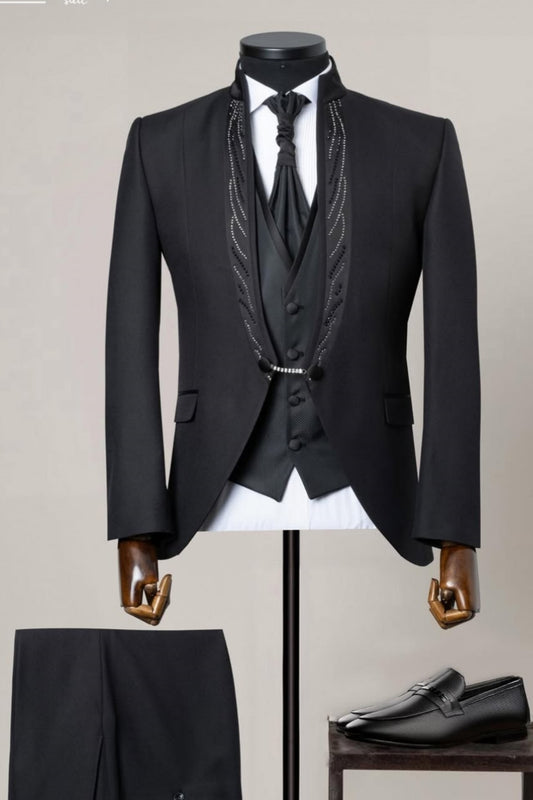 Modern Stand-Collar 3 Piece Black Men's Wedding Suit with Beadings