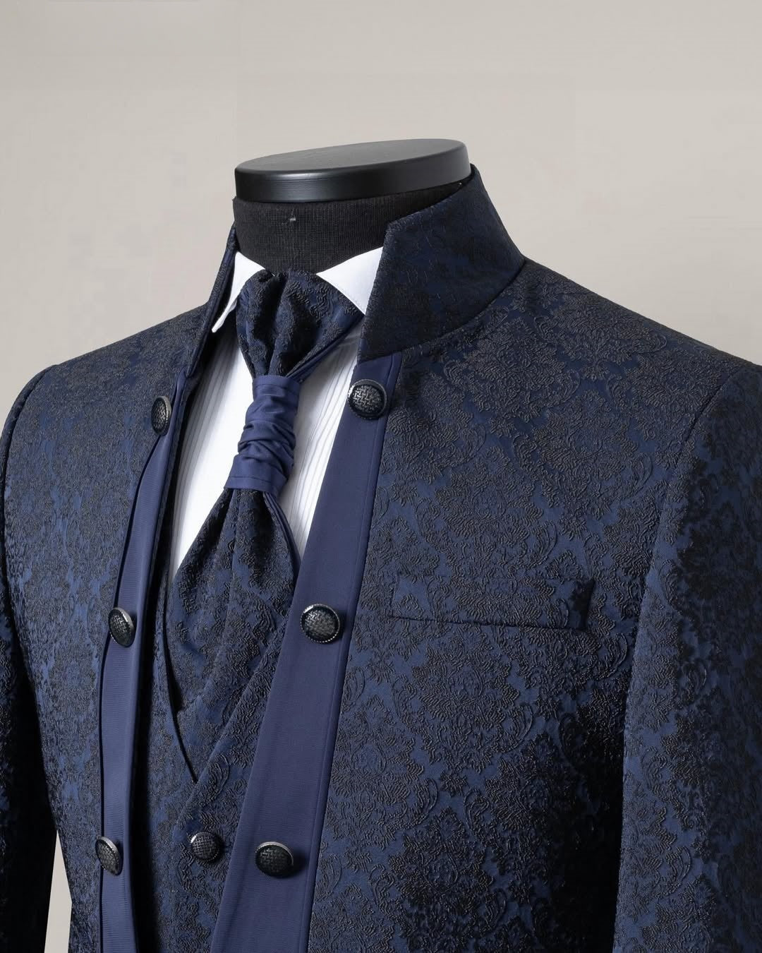 Stand-Collar 3 Piece Navy Blue Jacquard Men's Wedding Suit