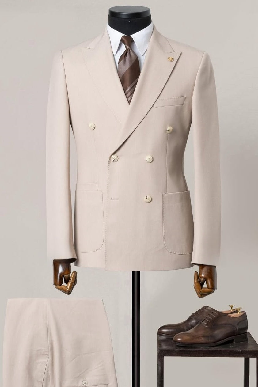 Light Khaki Double Breasted Peak Lapel Business Suit