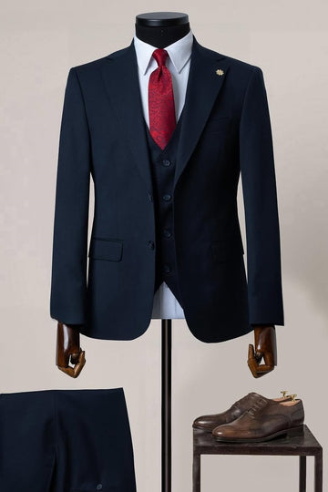 Navy Blue 3 Pieces Notched Lapel Formal Business Suits