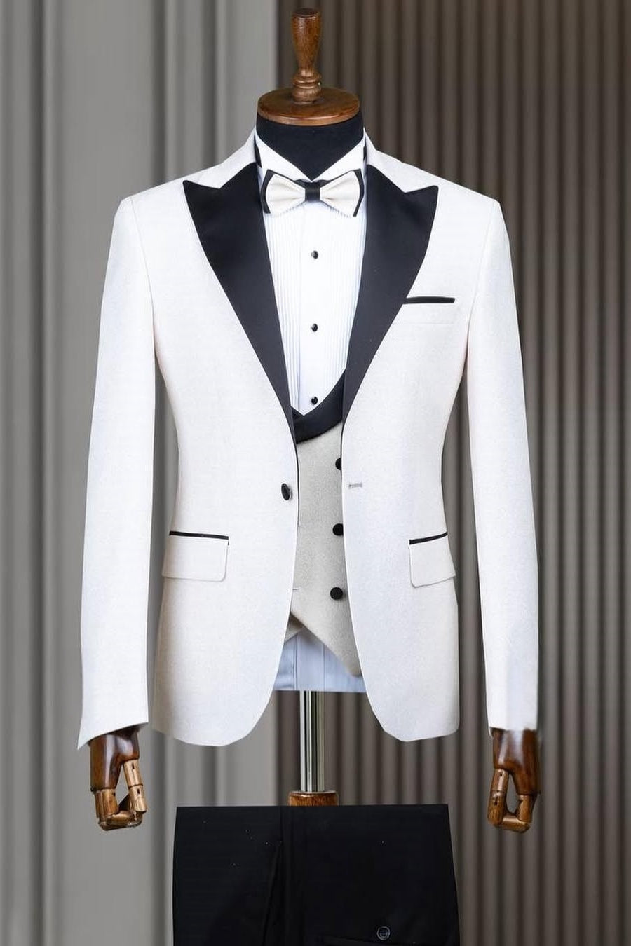 White Jacquard 3 Pieces Slim Fit Wedding Groom Suit