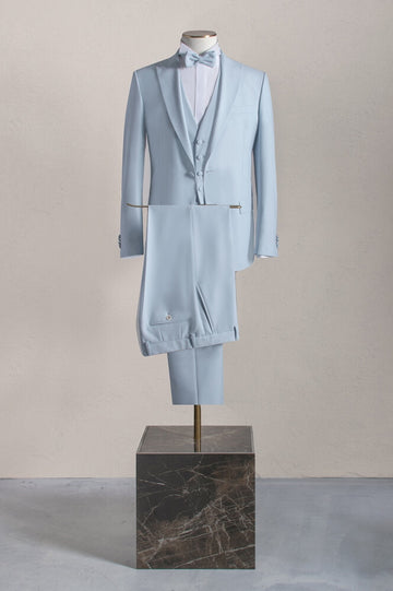Chic Sky Blue Peak Lapel 3-Piece Business Suits