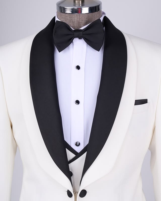 Fashion White 3-Piece Wedding Tuxedos with Black Pants