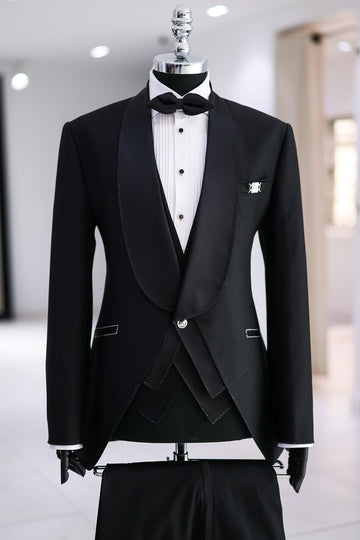 Fashionable Black 3-Piece Shawl Lapel Men Suits